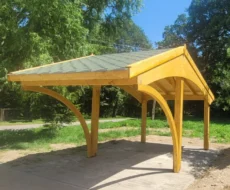 Drevený pristresok pre automobily Hamar I